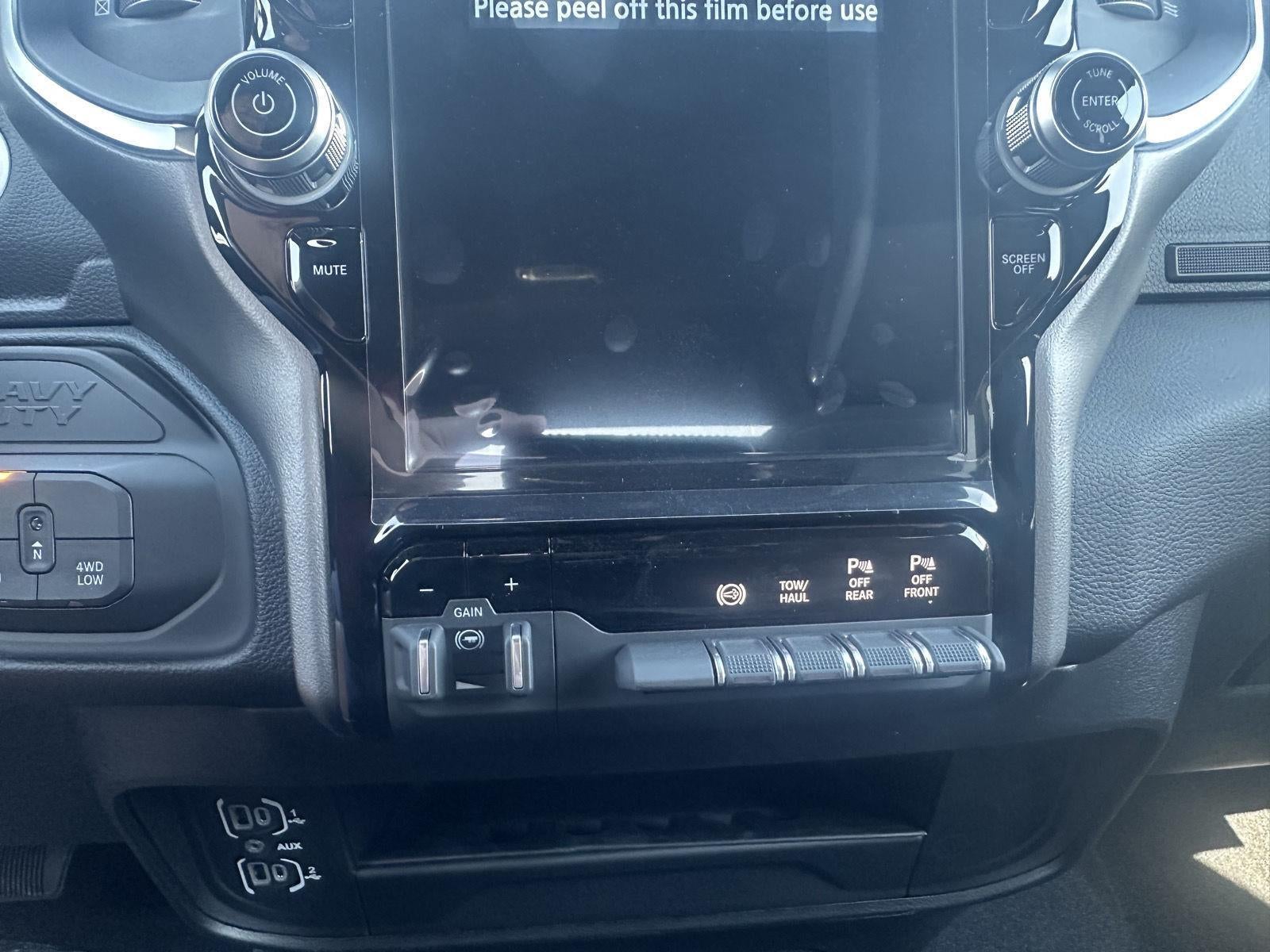 2026 RAM 3500 RAM 3500 BIG HORN CREW CAB 4X4 8' BOX