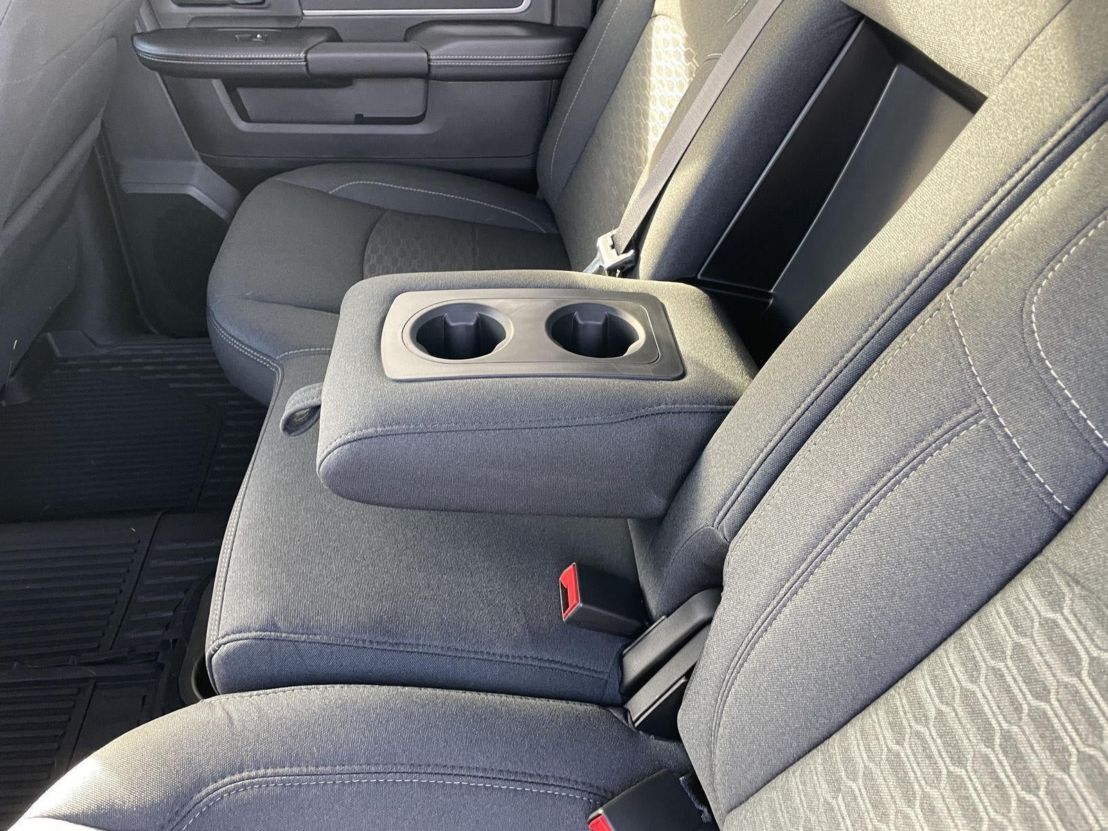 2025 RAM 2500 RAM 2500 BIG HORN CREW CAB 4X4 6'4' BOX