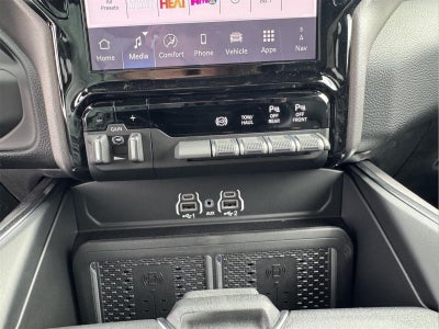 2026 RAM 2500 RAM 2500 LARAMIE CREW CAB 4X4 6'4' BOX