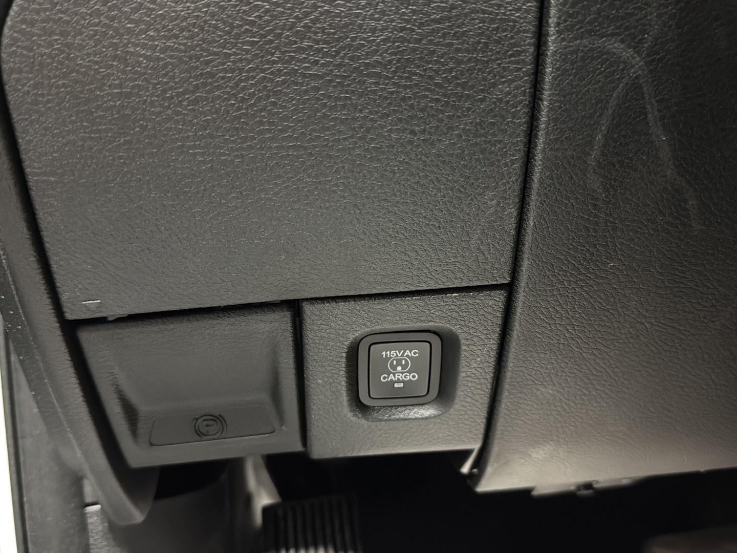 2025 RAM 2500 RAM 2500 LARAMIE CREW CAB 4X4 6'4' BOX