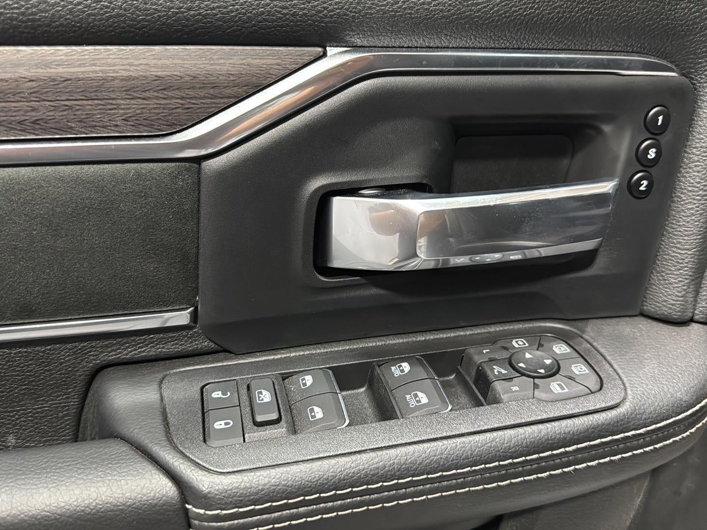 2025 RAM 2500 RAM 2500 LARAMIE CREW CAB 4X4 6'4' BOX