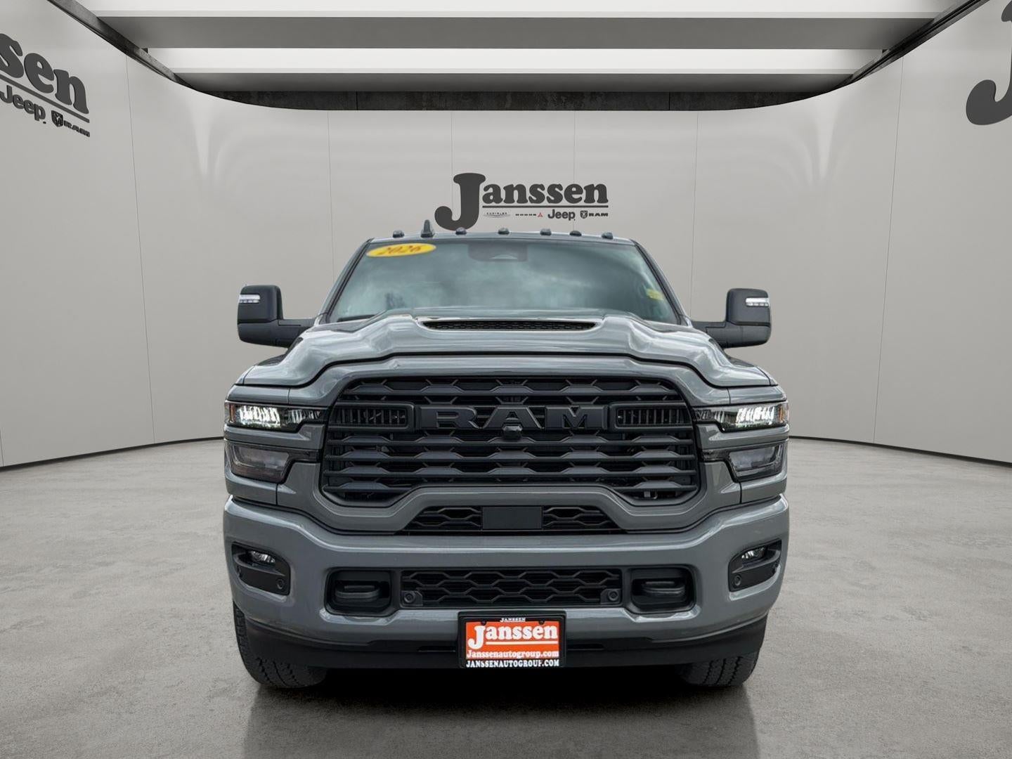 2026 RAM 2500 RAM 2500 BLACK EXPRESS CREW CAB 4X4 8' BOX