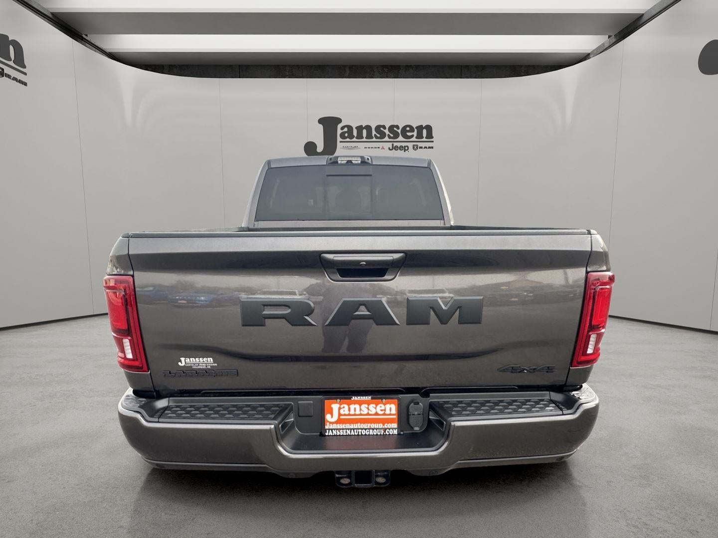 2026 RAM 2500 RAM 2500 LARAMIE MEGA CAB 4X4 6'4' BOX