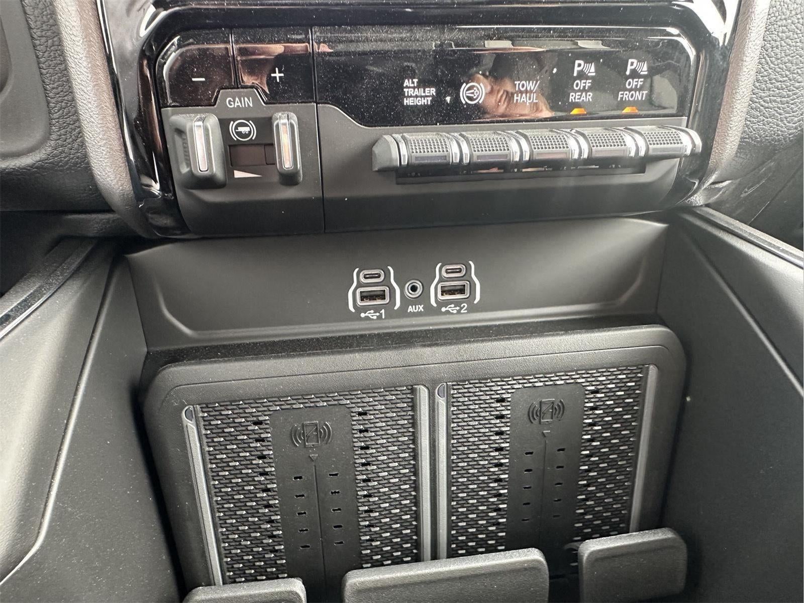 2026 RAM 2500 RAM 2500 LARAMIE MEGA CAB 4X4 6'4' BOX