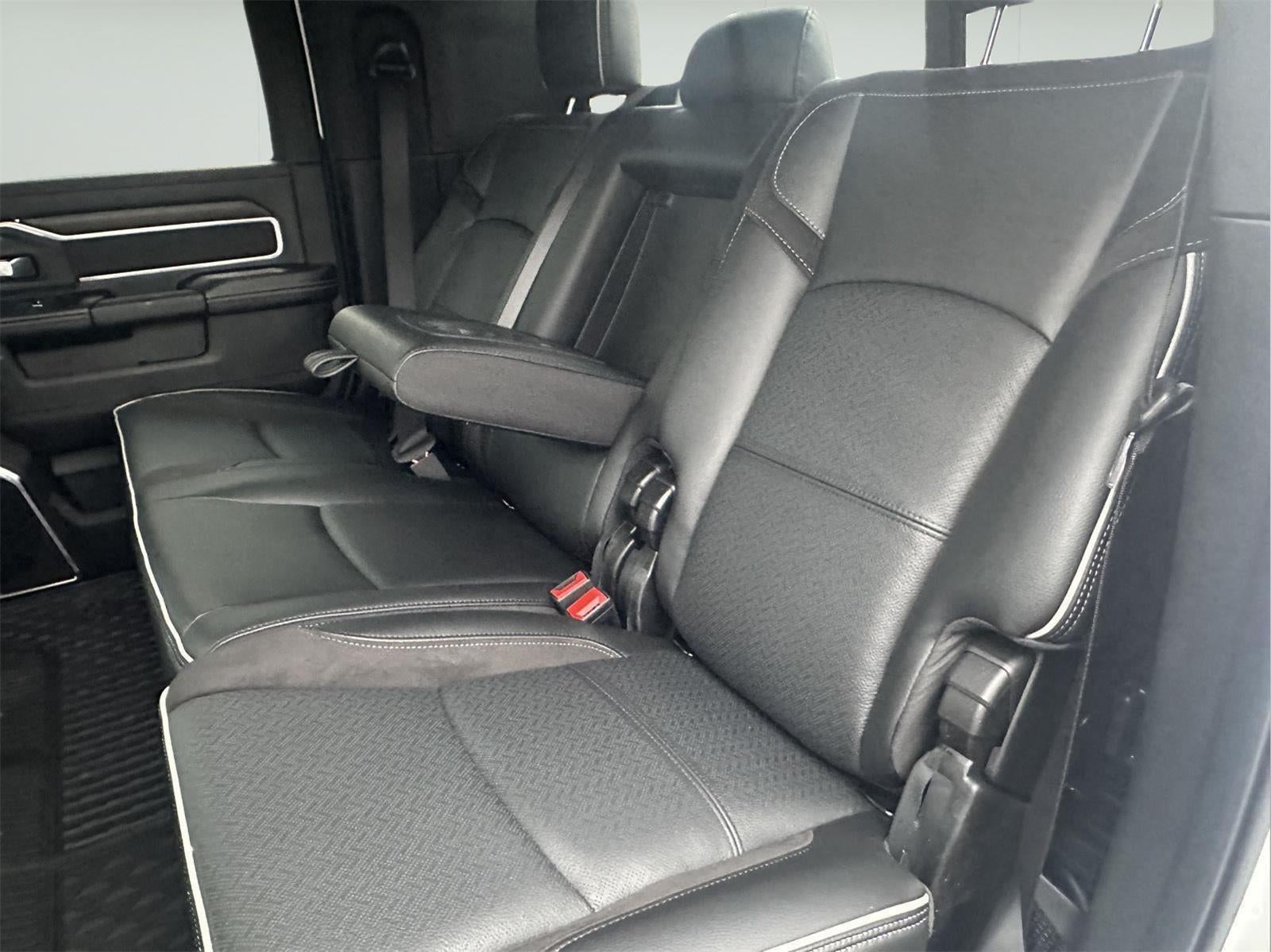 2026 RAM 2500 RAM 2500 LARAMIE MEGA CAB 4X4 6'4' BOX