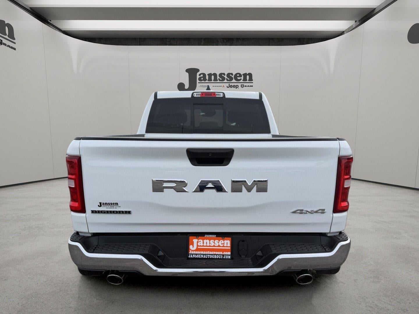 2026 RAM 1500 RAM 1500 BIG HORN CREW CAB 4X4 5'7' BOX