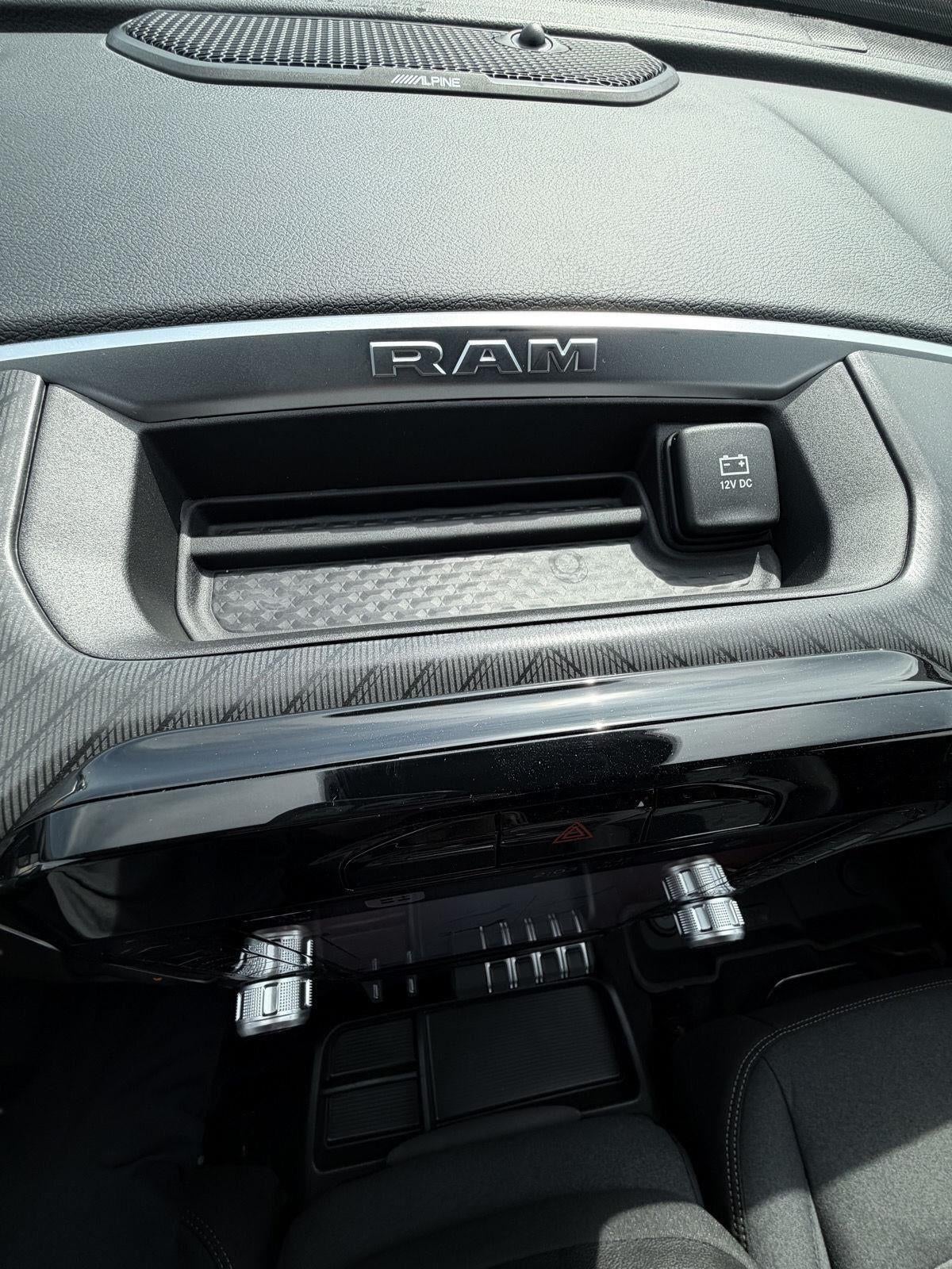 2026 RAM 2500 RAM 2500 BIG HORN CREW CAB 4X4 6'4' BOX