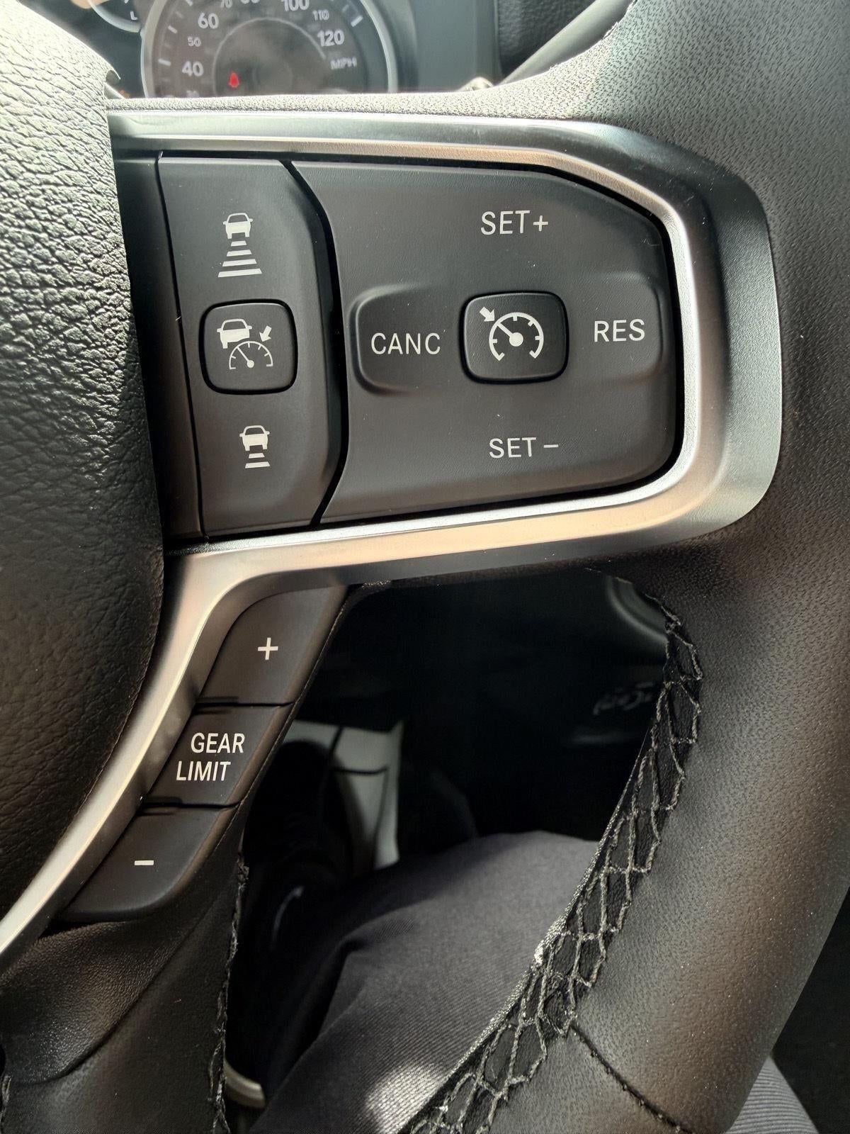 2026 RAM 2500 RAM 2500 BIG HORN CREW CAB 4X4 6'4' BOX