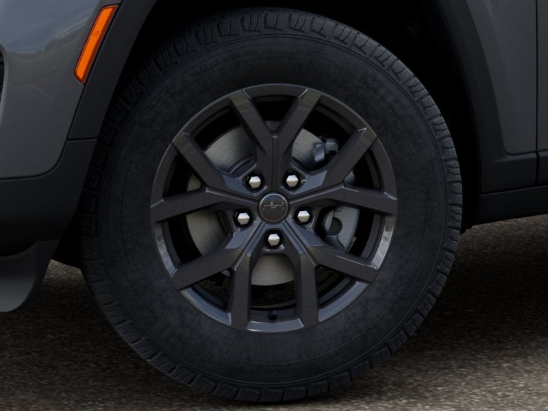 2027 Jeep Grand Cherokee GRAND CHEROKEE LAREDO X 4X4