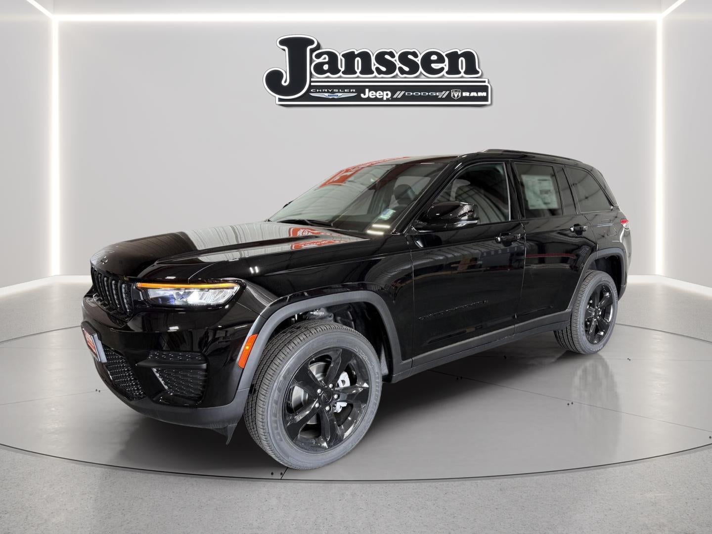 2025 Jeep Grand Cherokee GRAND CHEROKEE ALTITUDE X 4X4