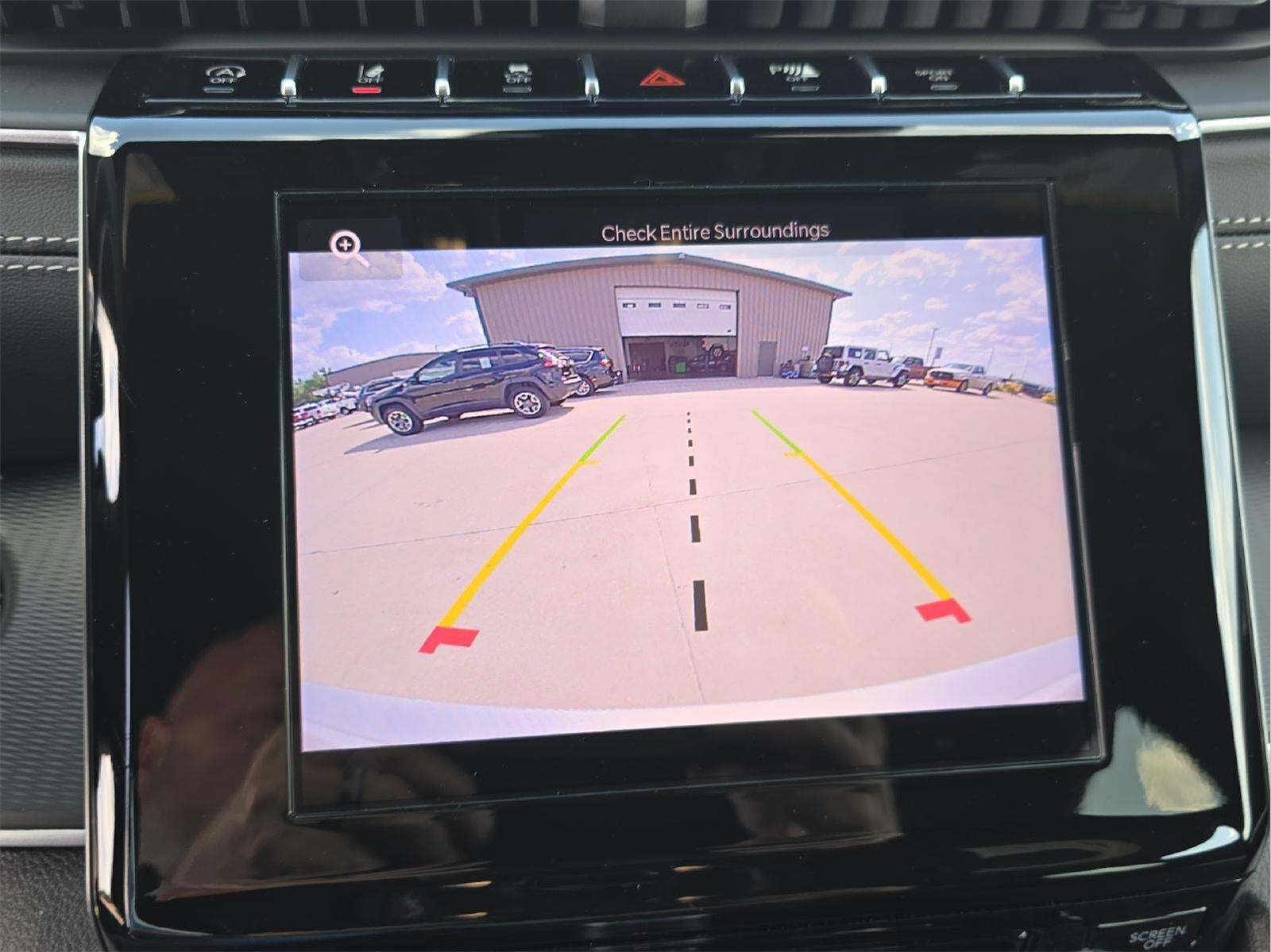 2026 Jeep Grand Cherokee GRAND CHEROKEE LAREDO 4X4