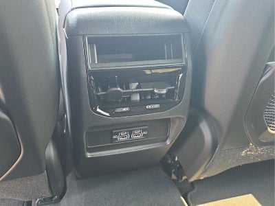 2026 Jeep Grand Cherokee GRAND CHEROKEE LAREDO 4X4