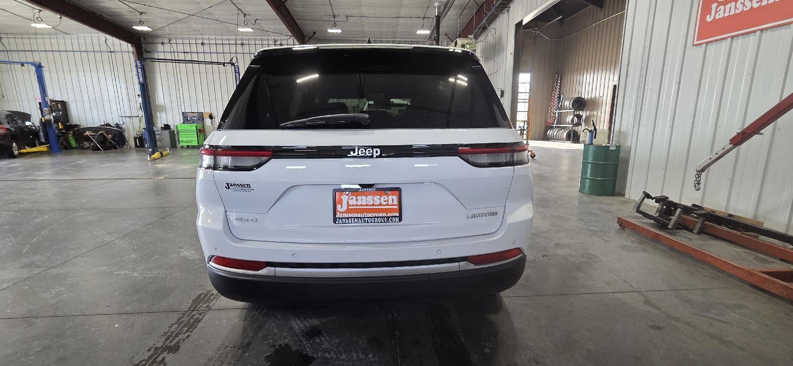 2026 Jeep Grand Cherokee GRAND CHEROKEE LIMITED 4X4