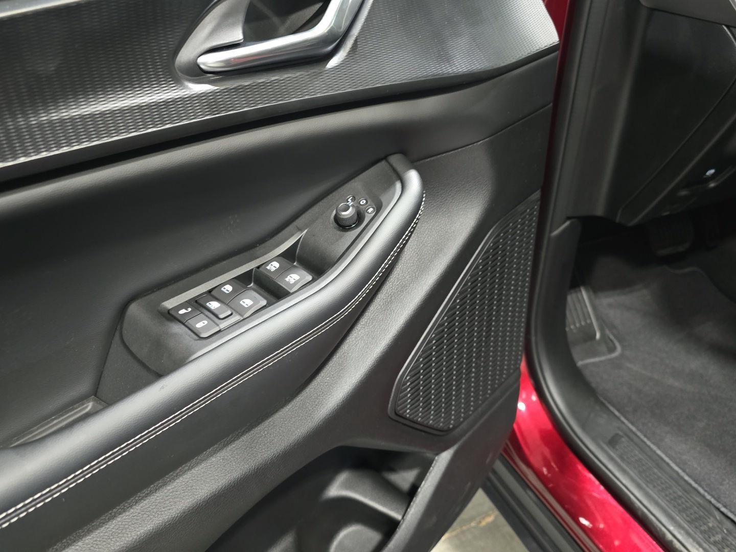 2025 Jeep Grand Cherokee L GRAND CHEROKEE L ALTITUDE X 4X4