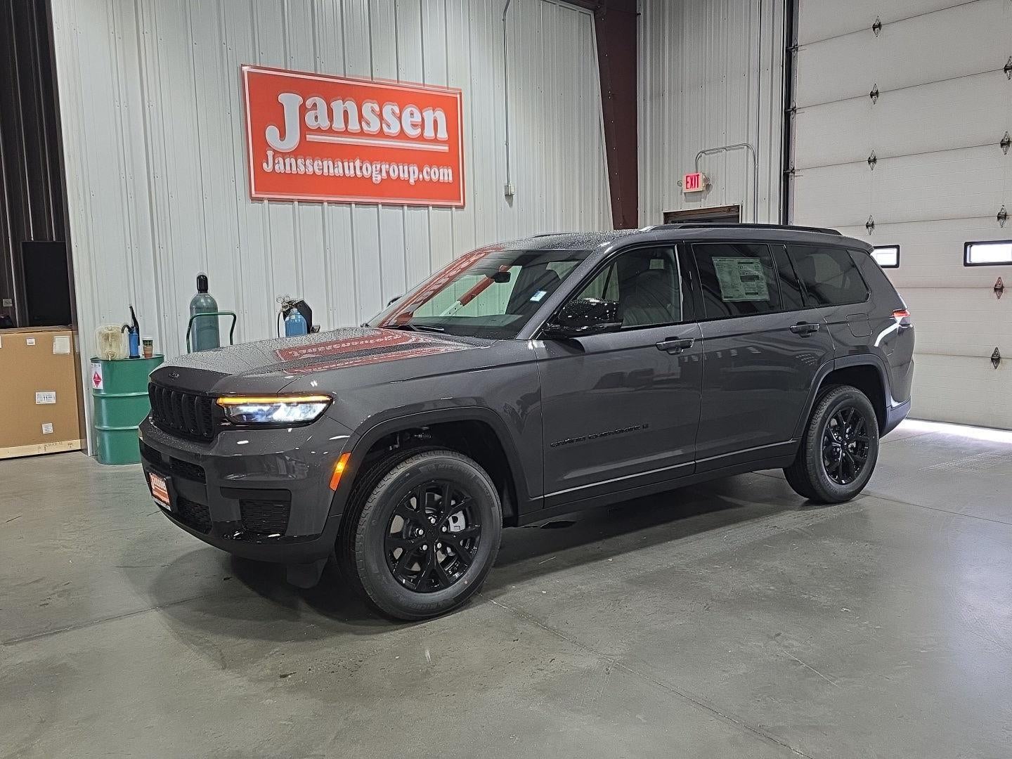 2025 Jeep Grand Cherokee L GRAND CHEROKEE L ALTITUDE X 4X4