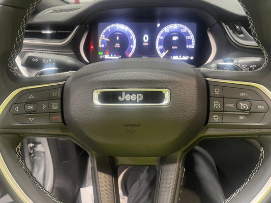 2024 Jeep Grand Cherokee L GRAND CHEROKEE L ALTITUDE X 4X4 in Holdrege, McCook, North Platte, York, Larned, NE - Janssen Auto Group