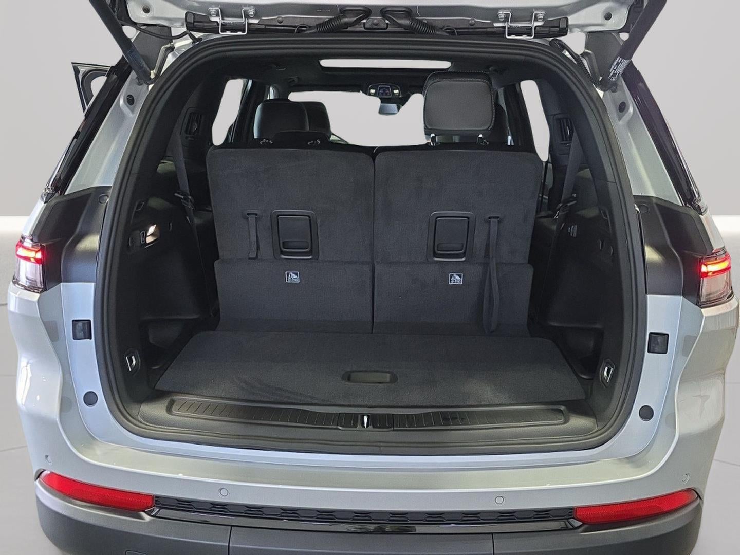 2025 Jeep Grand Cherokee L GRAND CHEROKEE L LIMITED 4X4