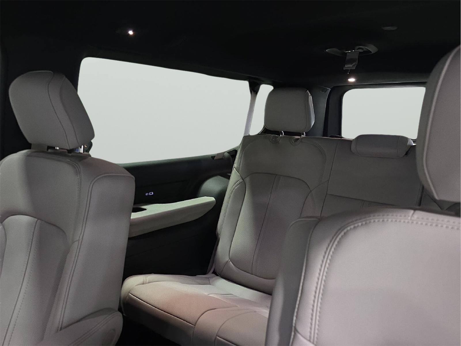 2026 Jeep Grand Wagoneer L GRAND WAGONEER L LIMITED ALTITUDE 4X4