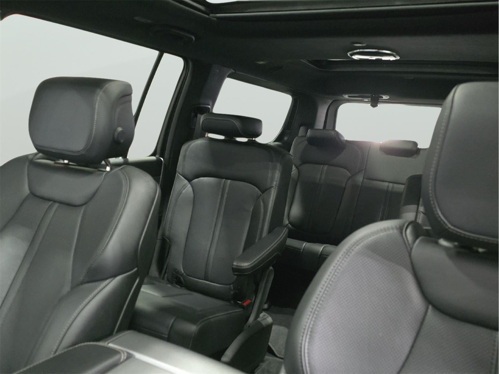 2026 Jeep Grand Wagoneer GRAND WAGONEER LIMITED ALTITUDE 4X4