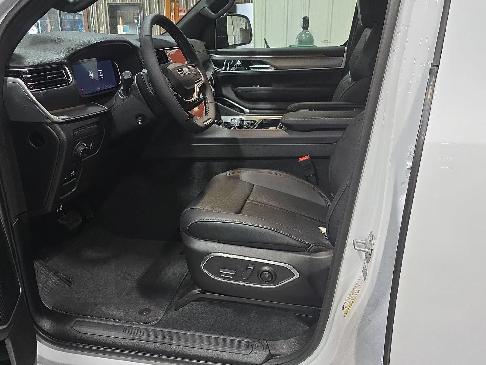 2026 Jeep Grand Wagoneer GRAND WAGONEER LIMITED ALTITUDE 4X4