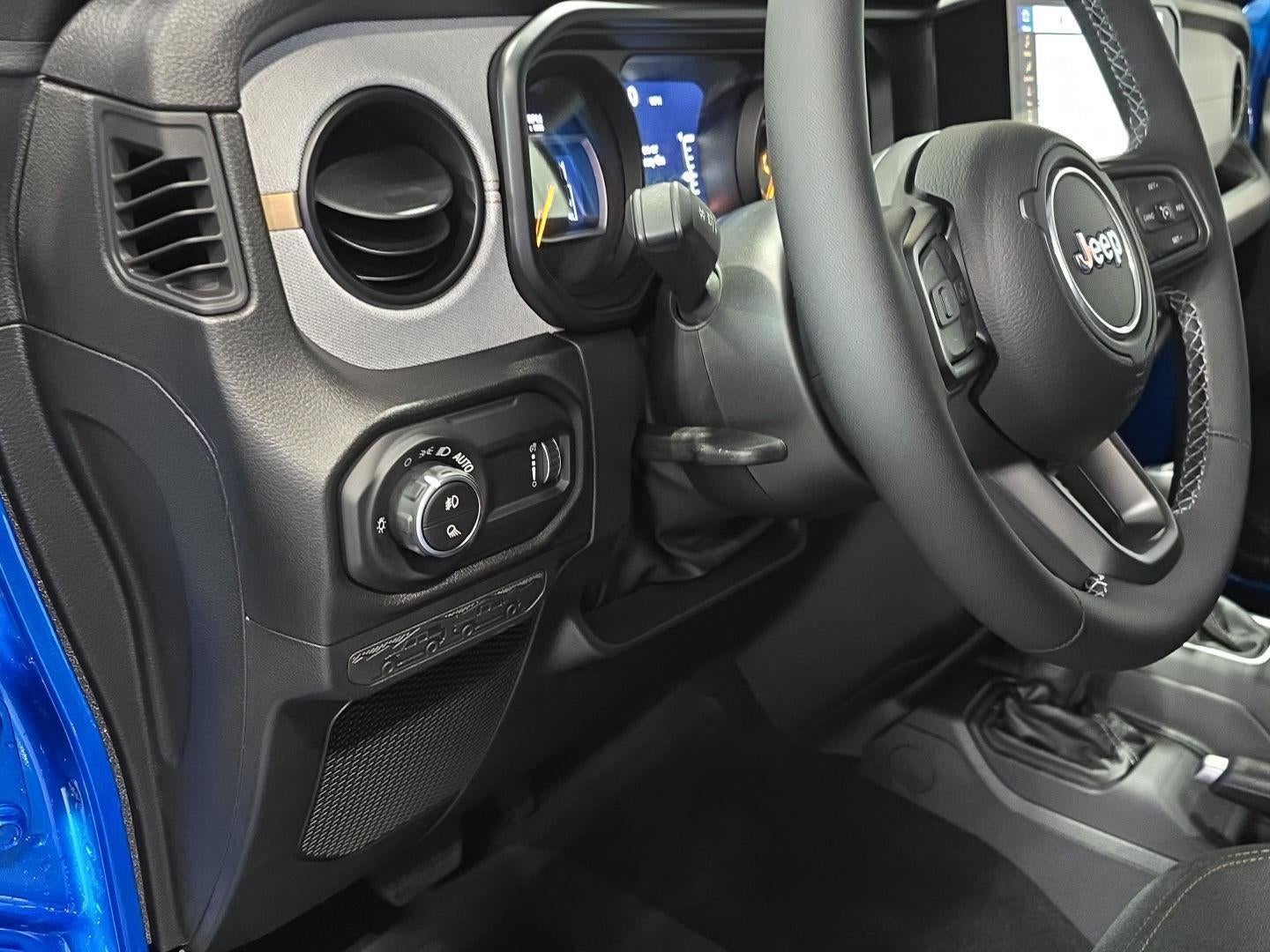 2025 Jeep Gladiator GLADIATOR SPORT S 4X4