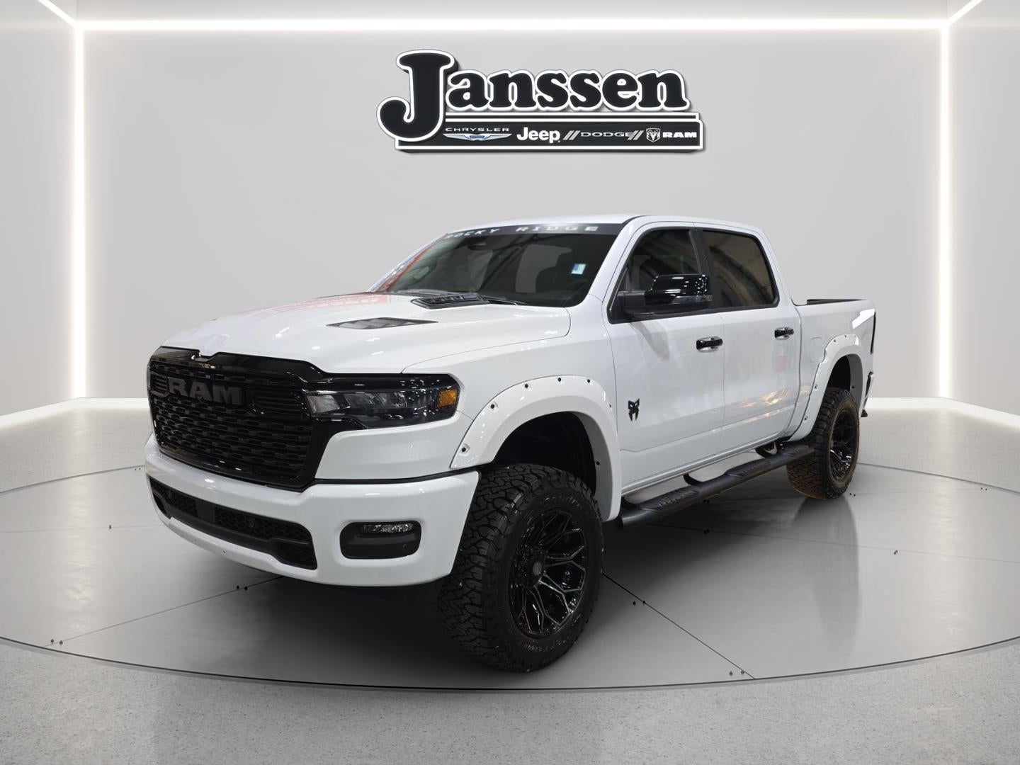 2026 RAM 1500 RAM 1500 BIG HORN CREW CAB 4X4 5'7' BOX