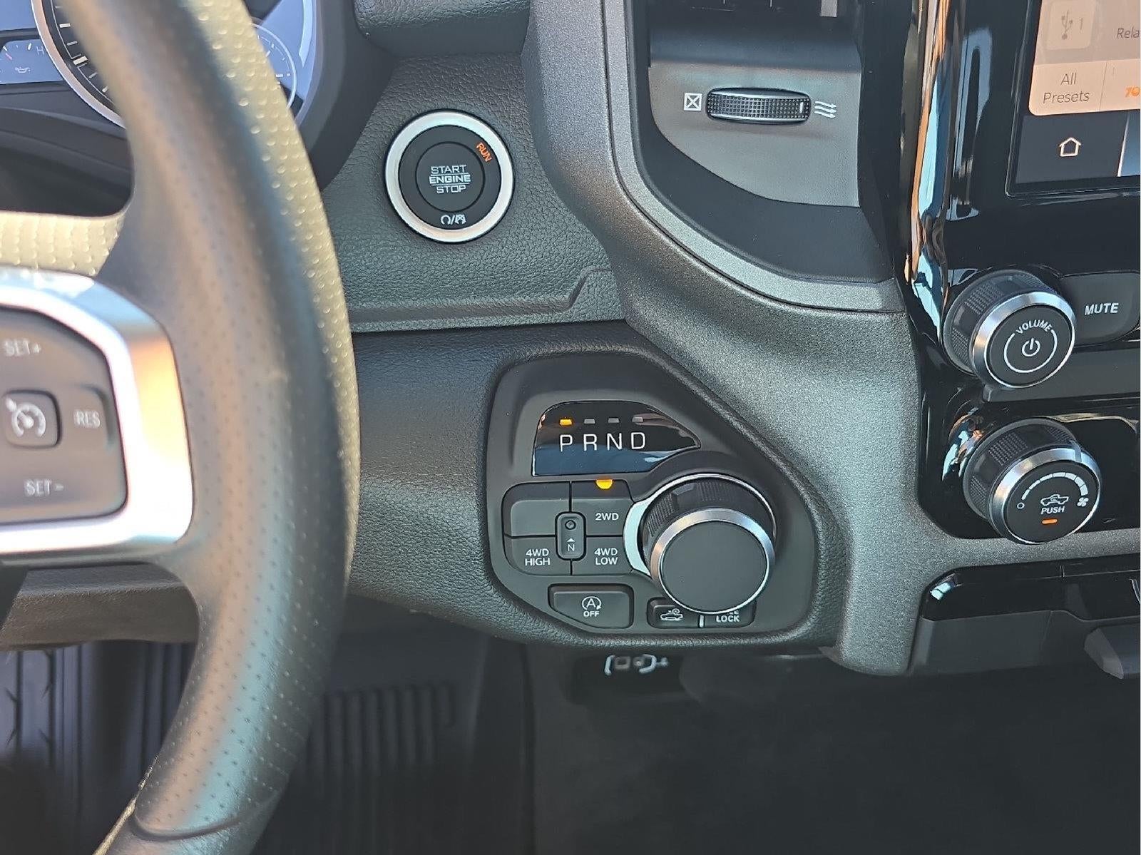 2027 RAM 1500 RAM 1500 WARLOCK CREW CAB 4X4 5'7' BOX
