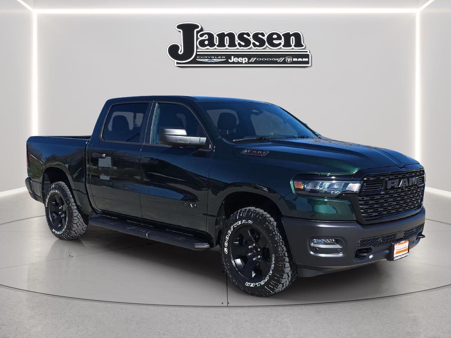 2027 RAM 1500 RAM 1500 WARLOCK CREW CAB 4X4 5'7' BOX