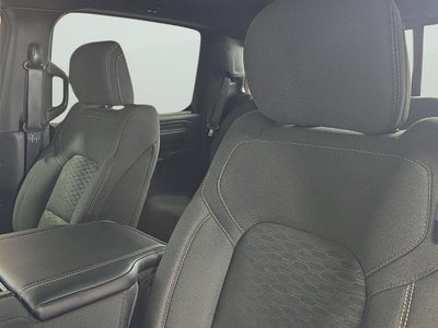 2026 RAM 1500 RAM 1500 TRADESMAN CREW CAB 4X4 5'7' BOX