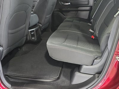 2026 RAM 1500 RAM 1500 TRADESMAN CREW CAB 4X4 5'7' BOX