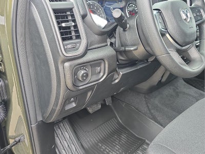 2027 RAM 1500 RAM 1500 WARLOCK CREW CAB 4X4 5'7' BOX