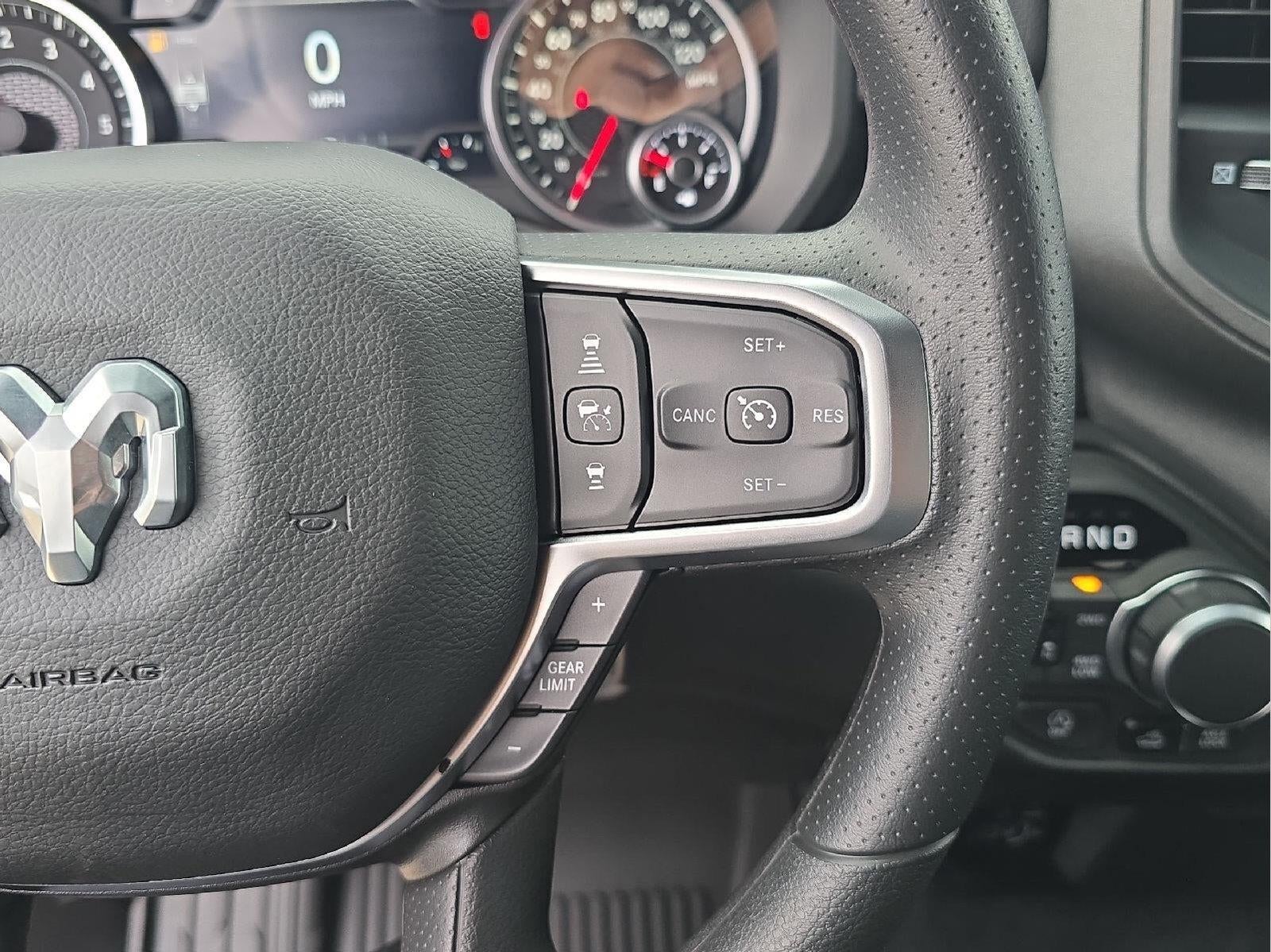 2027 RAM 1500 RAM 1500 WARLOCK CREW CAB 4X4 5'7' BOX