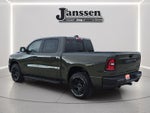 2027 RAM 1500 RAM 1500 WARLOCK CREW CAB 4X4 5'7' BOX