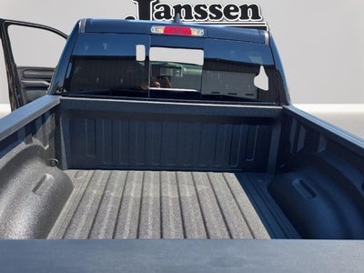 2026 RAM 1500 RAM 1500 EXPRESS CREW CAB 4X4 5'7' BOX