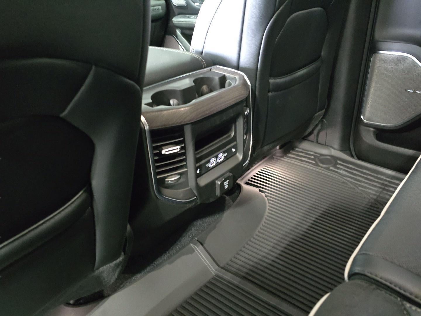 2026 RAM 1500 RAM 1500 LARAMIE CREW CAB 4X4 5'7' BOX