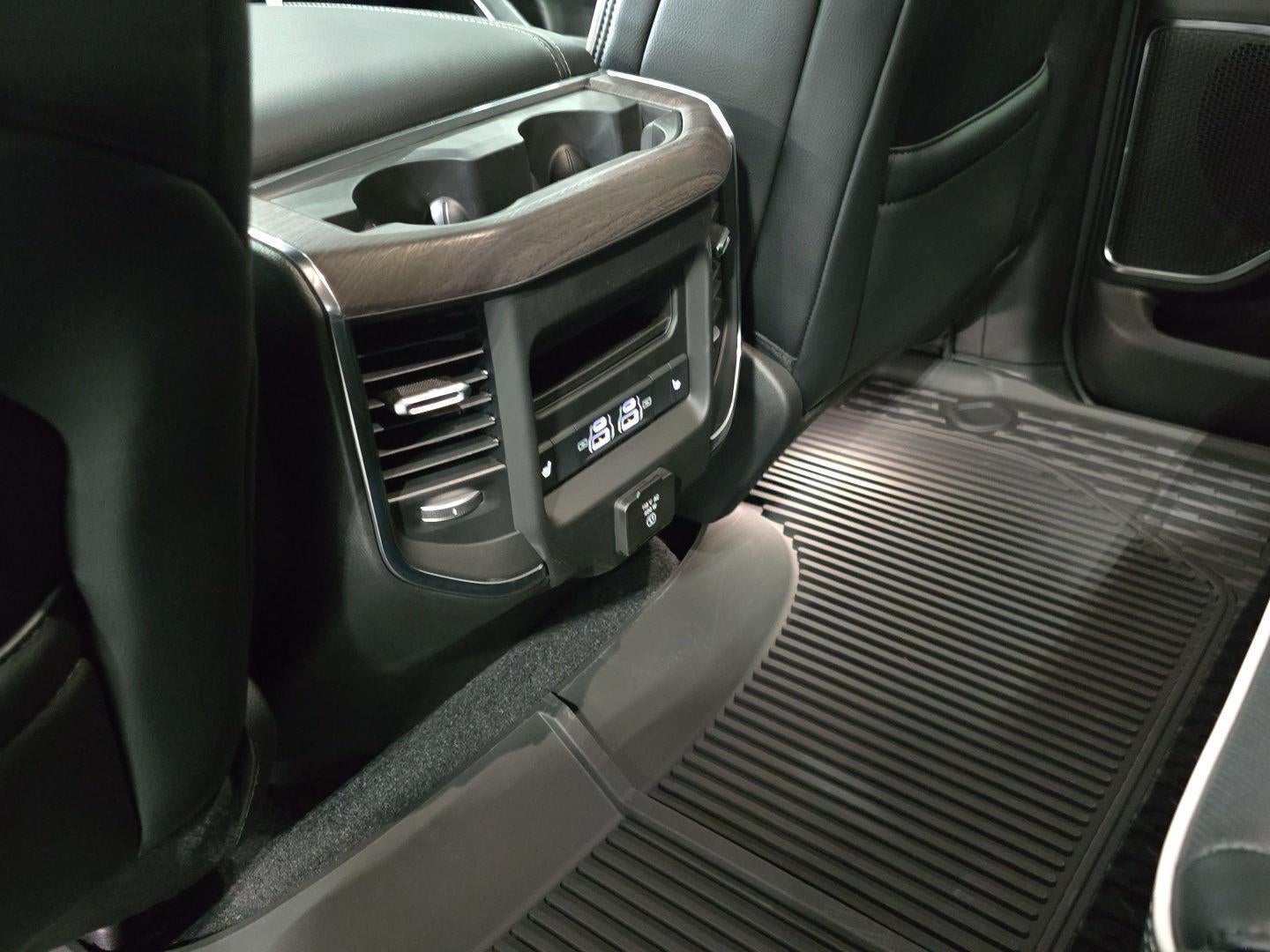 2026 RAM 1500 RAM 1500 LARAMIE CREW CAB 4X4 5'7' BOX