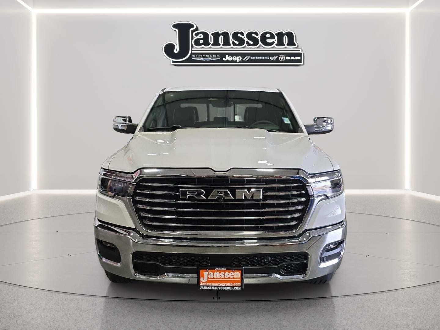 2026 RAM 1500 RAM 1500 LARAMIE CREW CAB 4X4 5'7' BOX