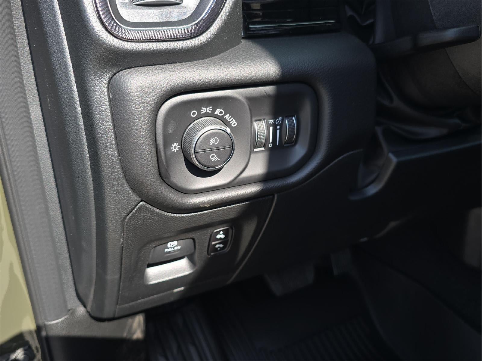 2026 RAM 1500 RAM 1500 REBEL CREW CAB 4X4 5'7' BOX