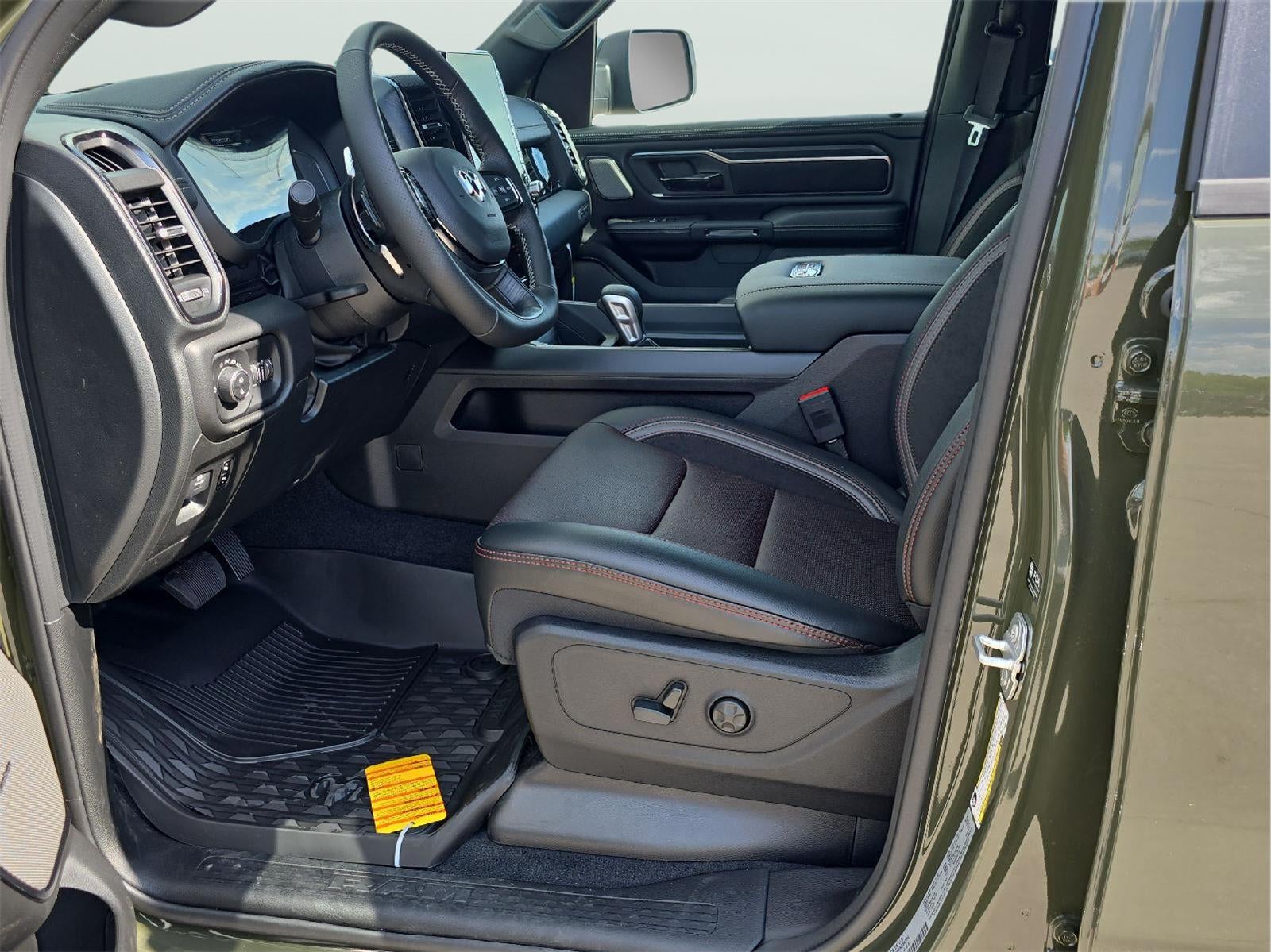 2026 RAM 1500 RAM 1500 REBEL CREW CAB 4X4 5'7' BOX