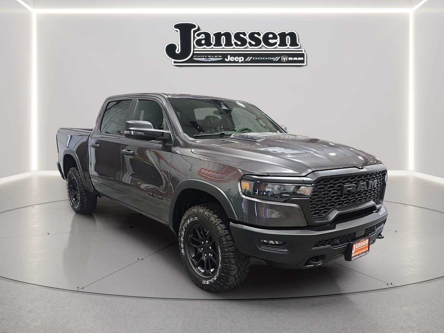 2026 RAM 1500 RAM 1500 REBEL CREW CAB 4X4 5'7' BOX