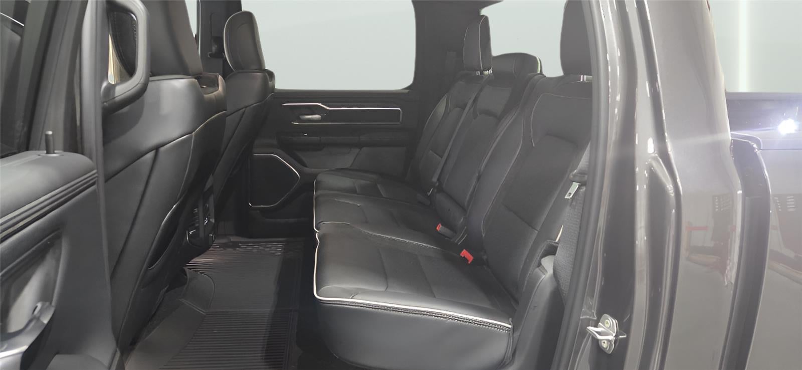 2026 RAM 1500 RAM 1500 LARAMIE CREW CAB 4X4 6'4' BOX