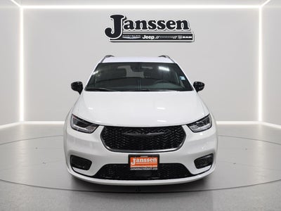 2026 Chrysler Pacifica PACIFICA SELECT AWD