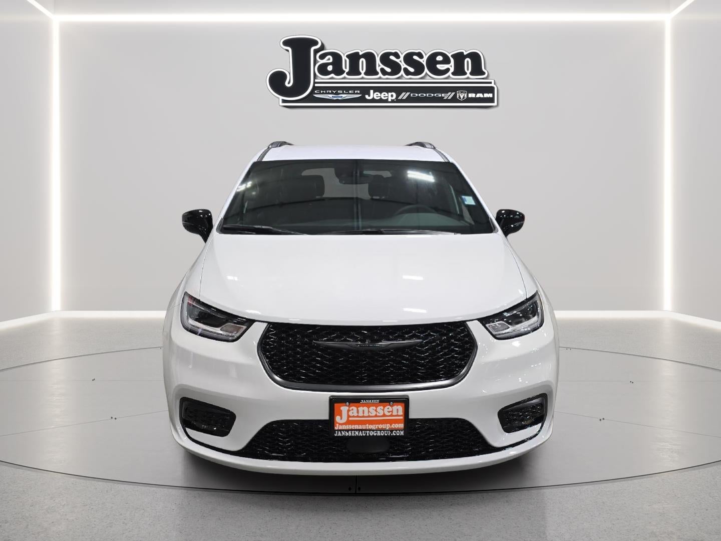 2026 Chrysler Pacifica PACIFICA SELECT AWD