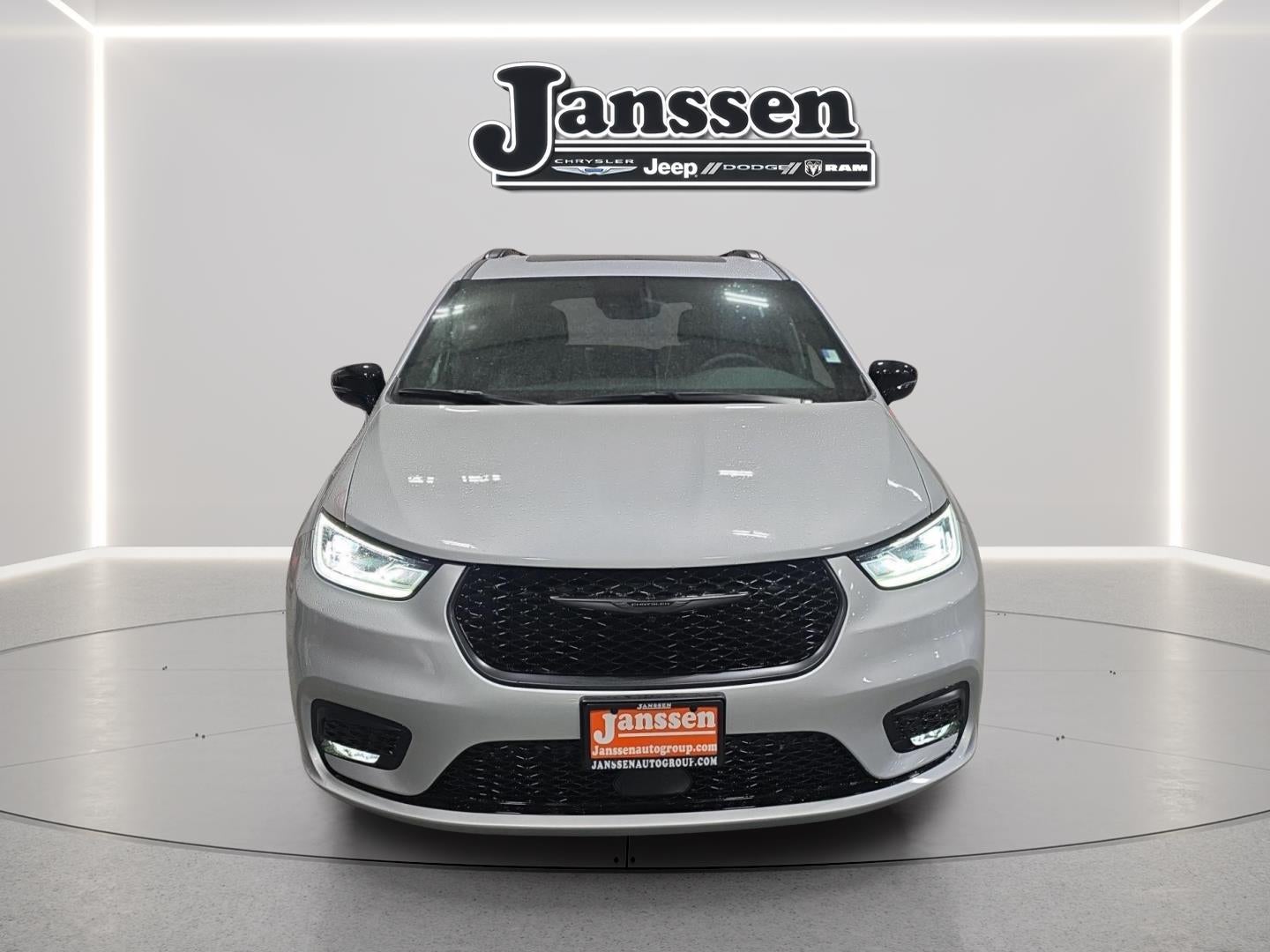 2026 Chrysler Pacifica PACIFICA LIMITED AWD