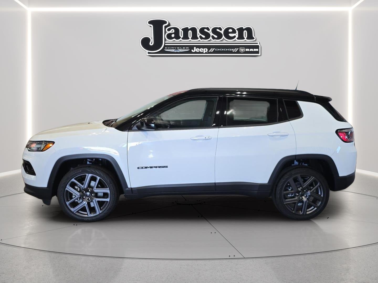 2026 Jeep Compass COMPASS LIMITED ALTITUDE 4X4