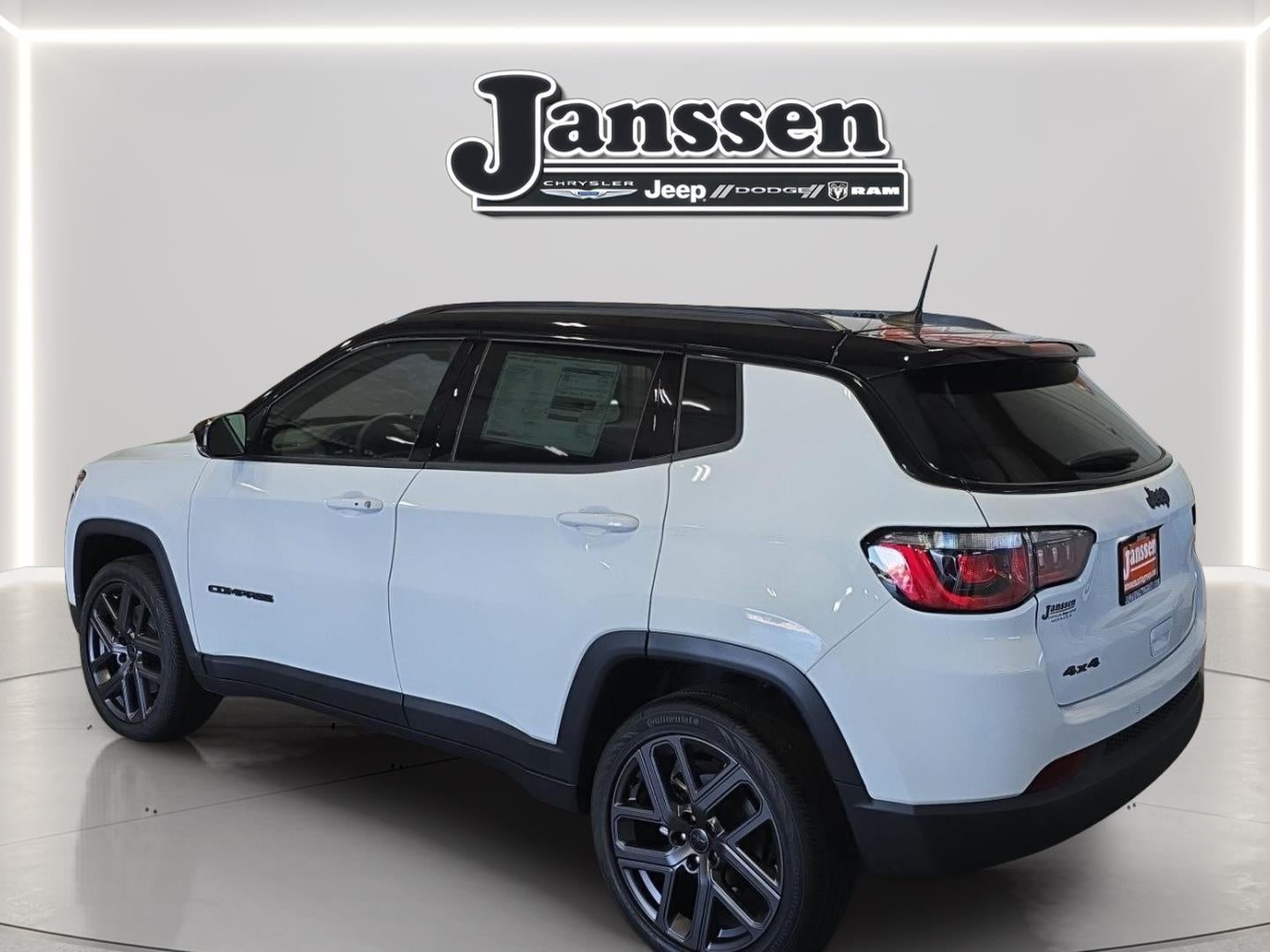 2026 Jeep Compass COMPASS LIMITED ALTITUDE 4X4