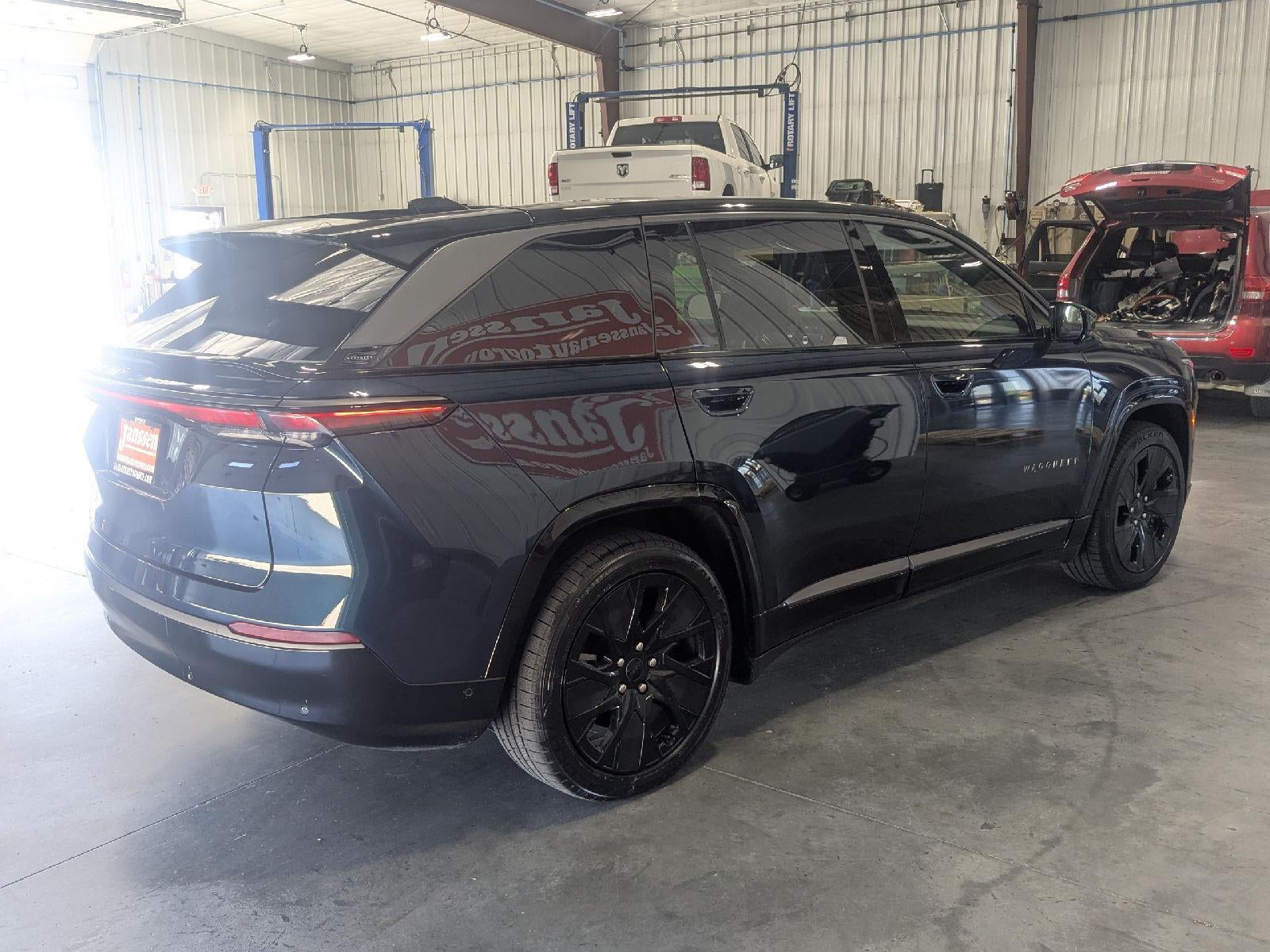 2025 Jeep Wagoneer S WAGONEER S LAUNCH EDITION