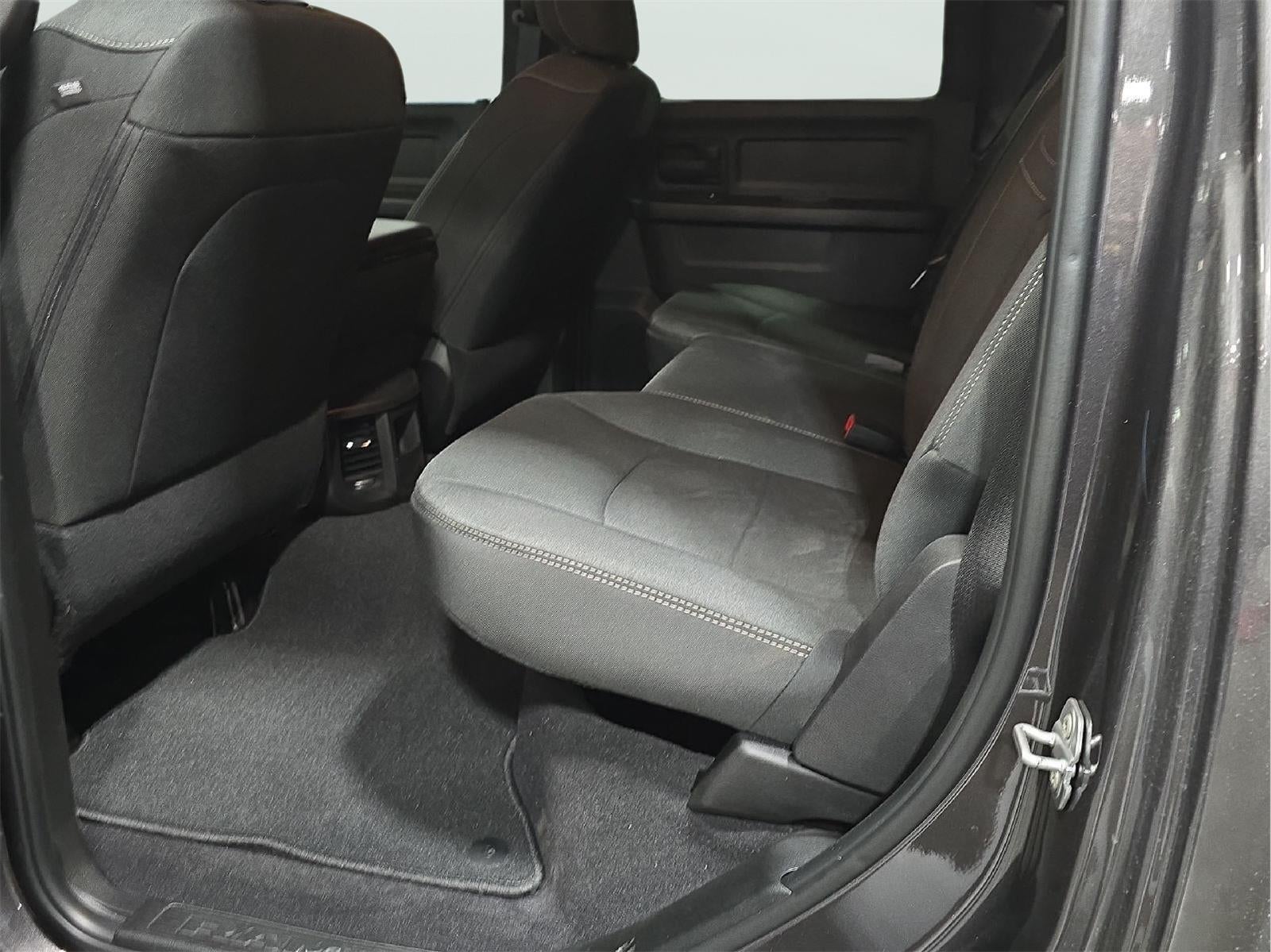 2026 RAM 3500 RAM 3500 TRADESMAN CREW CAB 4X4 6'4' BOX