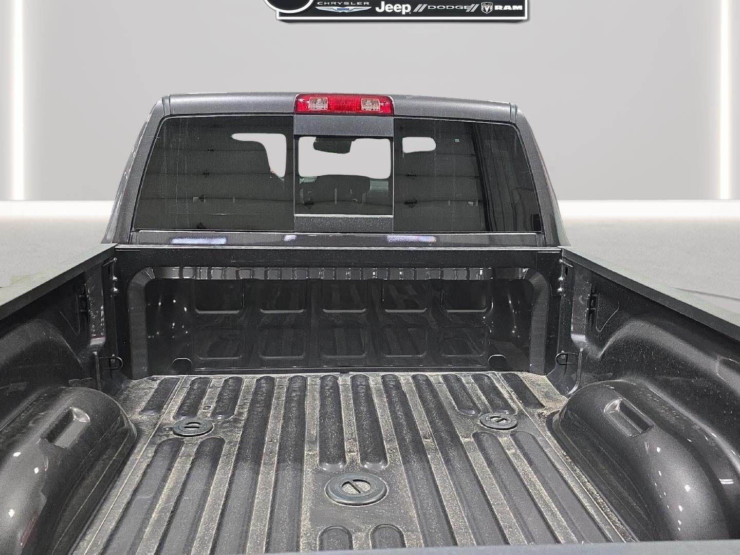 2026 RAM 3500 RAM 3500 TRADESMAN CREW CAB 4X4 6'4' BOX