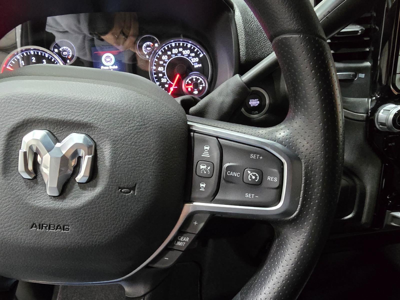 2026 RAM 3500 RAM 3500 TRADESMAN CREW CAB 4X4 8' BOX